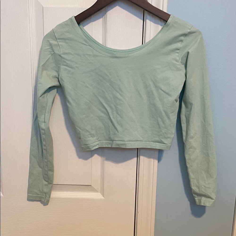 American Apparel Light Green Long Sleeve Crop Top